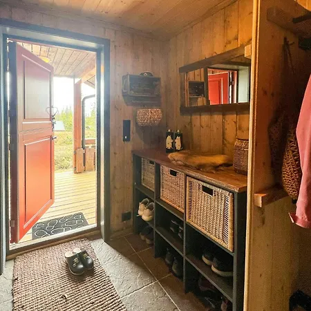 Newly Renovated By Slopes Holiday home