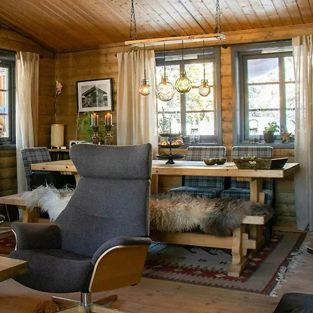 Newly Renovated By Slopes *