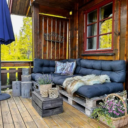 Newly Renovated By Slopes *